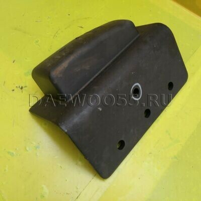 Отбойник Daewoo 6x4 задней рессоры LH 34230-12030