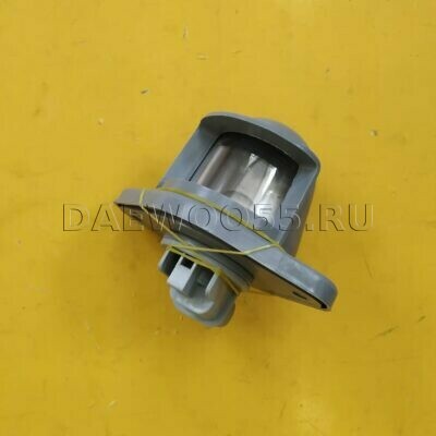 Фонарь подсветки гос. номера Daewoo 38353-00490