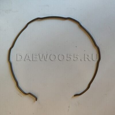 Кольцо стопорное ступичного подшипника 33898-00120, 3389800120 Daewoo Novus