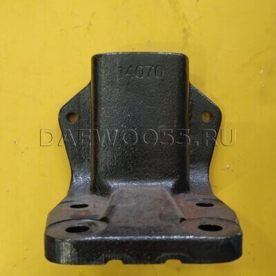 Кронштейн подрессорника задней рессоры FRT 4x2 34230-14070, 3423014070
