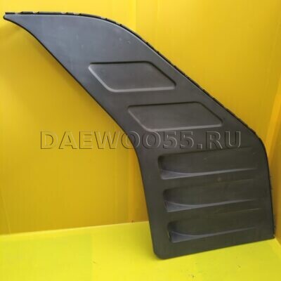 Накладка Daewoo Novus над колесом, правая, добавочная 8х4, 35411-00511, 3541100511